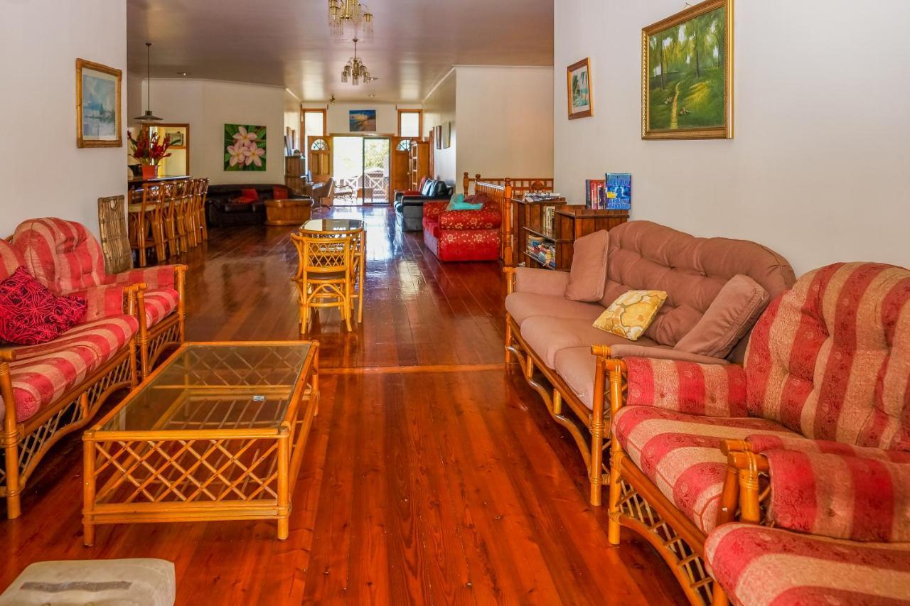 Lynn'S Getaway Hotel Apia Kültér fotó