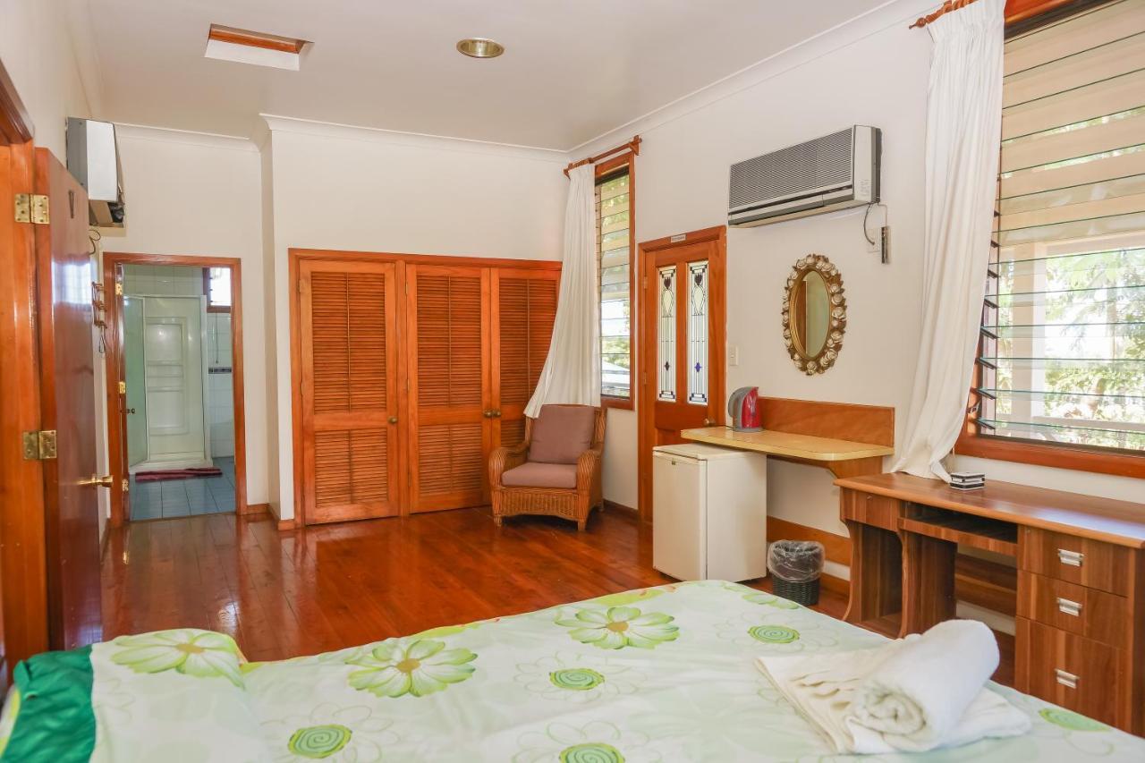 Lynn'S Getaway Hotel Apia Kültér fotó
