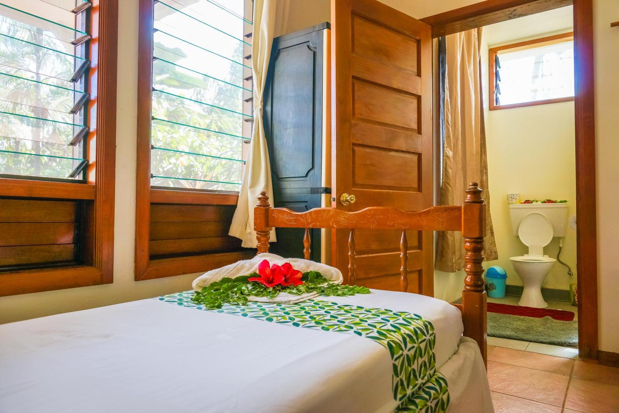 Lynn'S Getaway Hotel Apia Kültér fotó