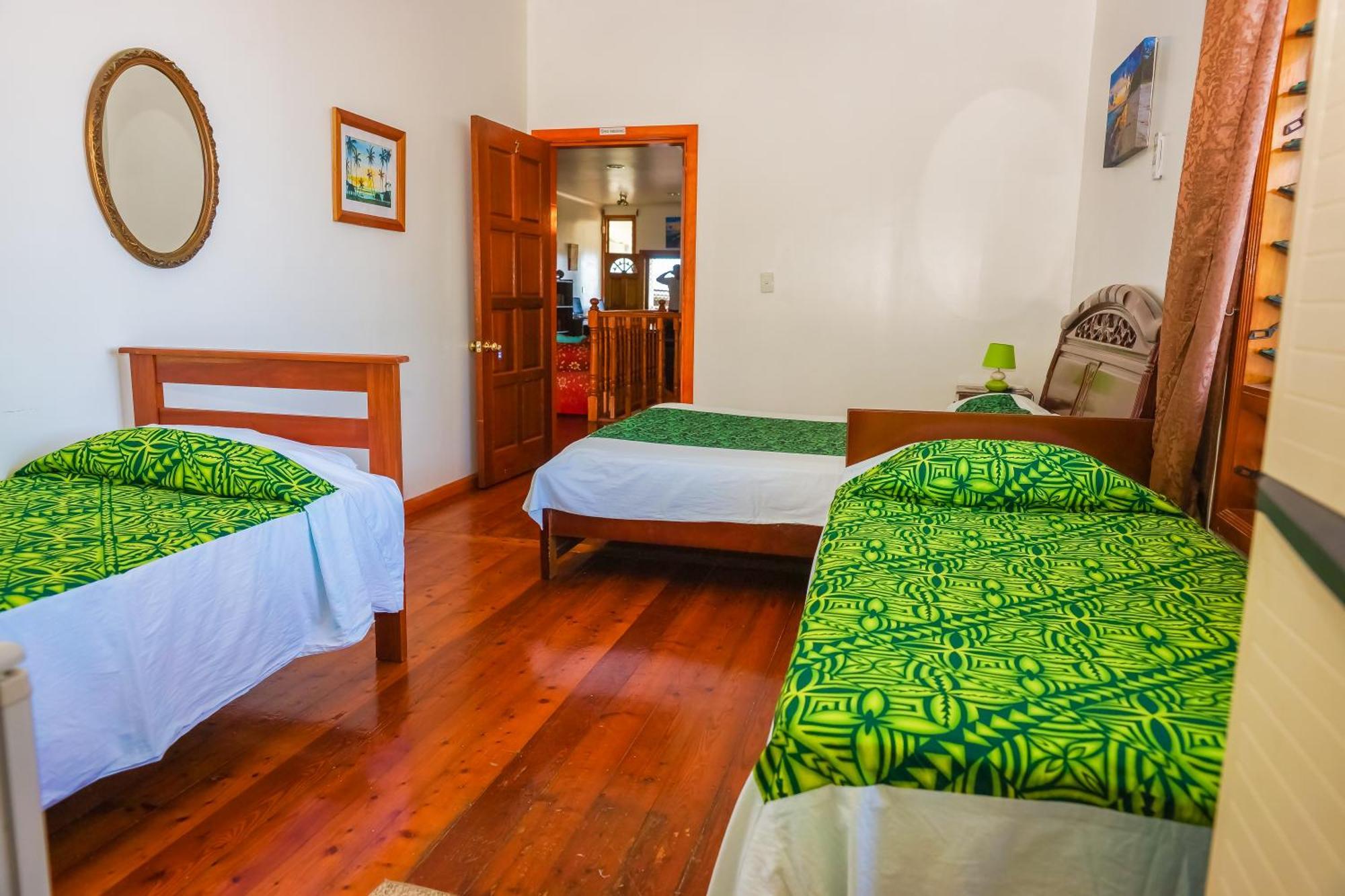 Lynn'S Getaway Hotel Apia Kültér fotó