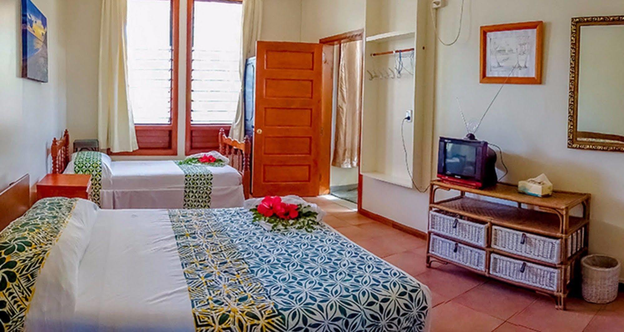 Lynn'S Getaway Hotel Apia Kültér fotó